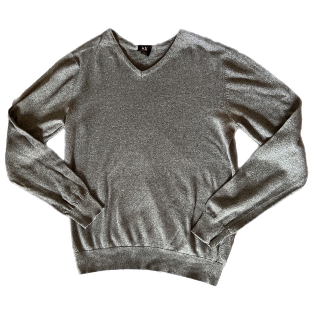 H&M Womens Size M Sweater Knit Top V-Neck Gray High Low Relaxed